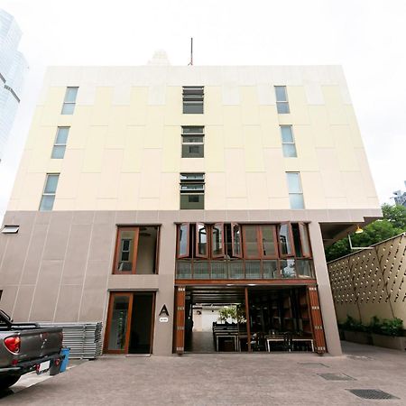 A Room Bangkok Sathorn Ngoại thất bức ảnh