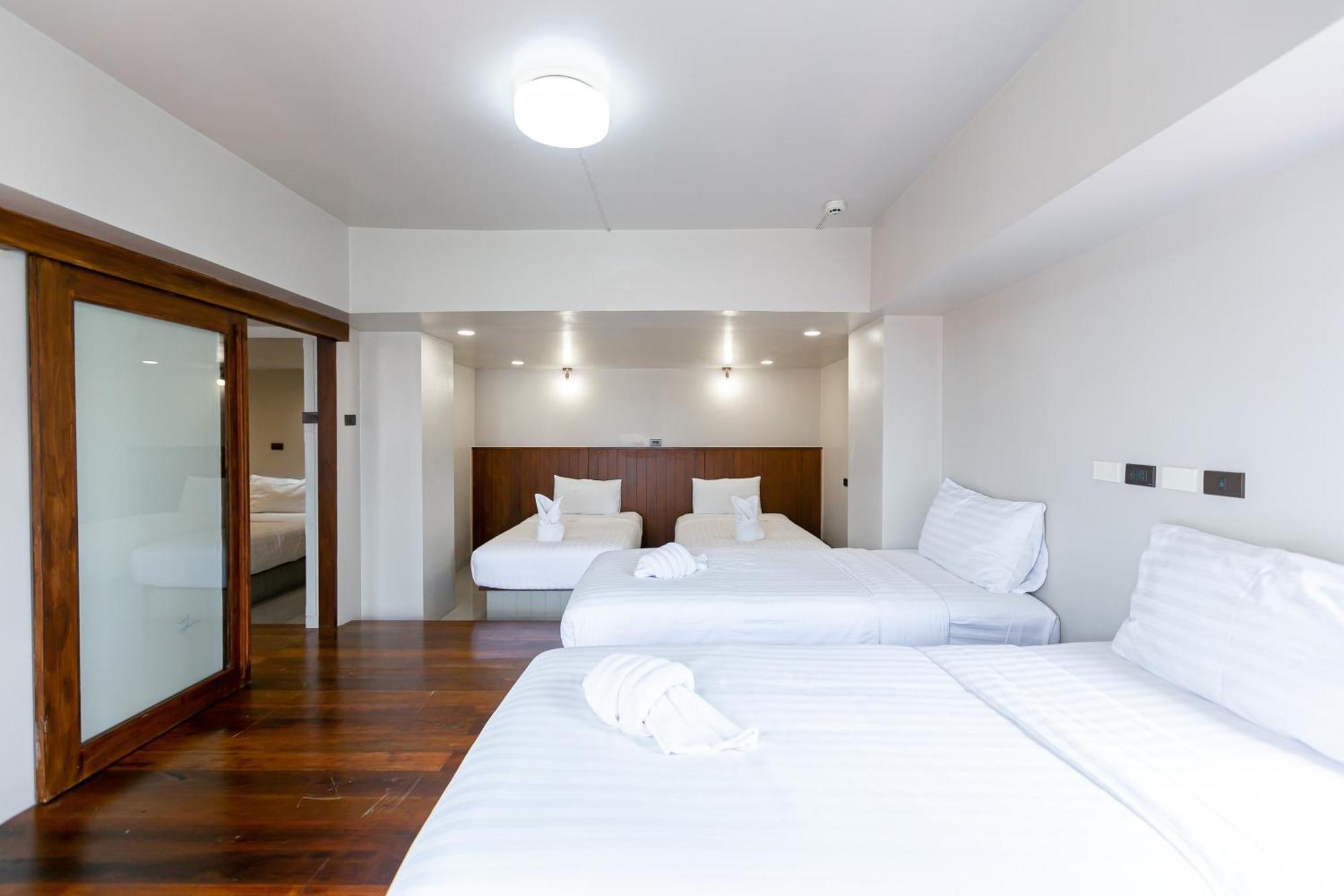 A Room Bangkok Sathorn Ngoại thất bức ảnh