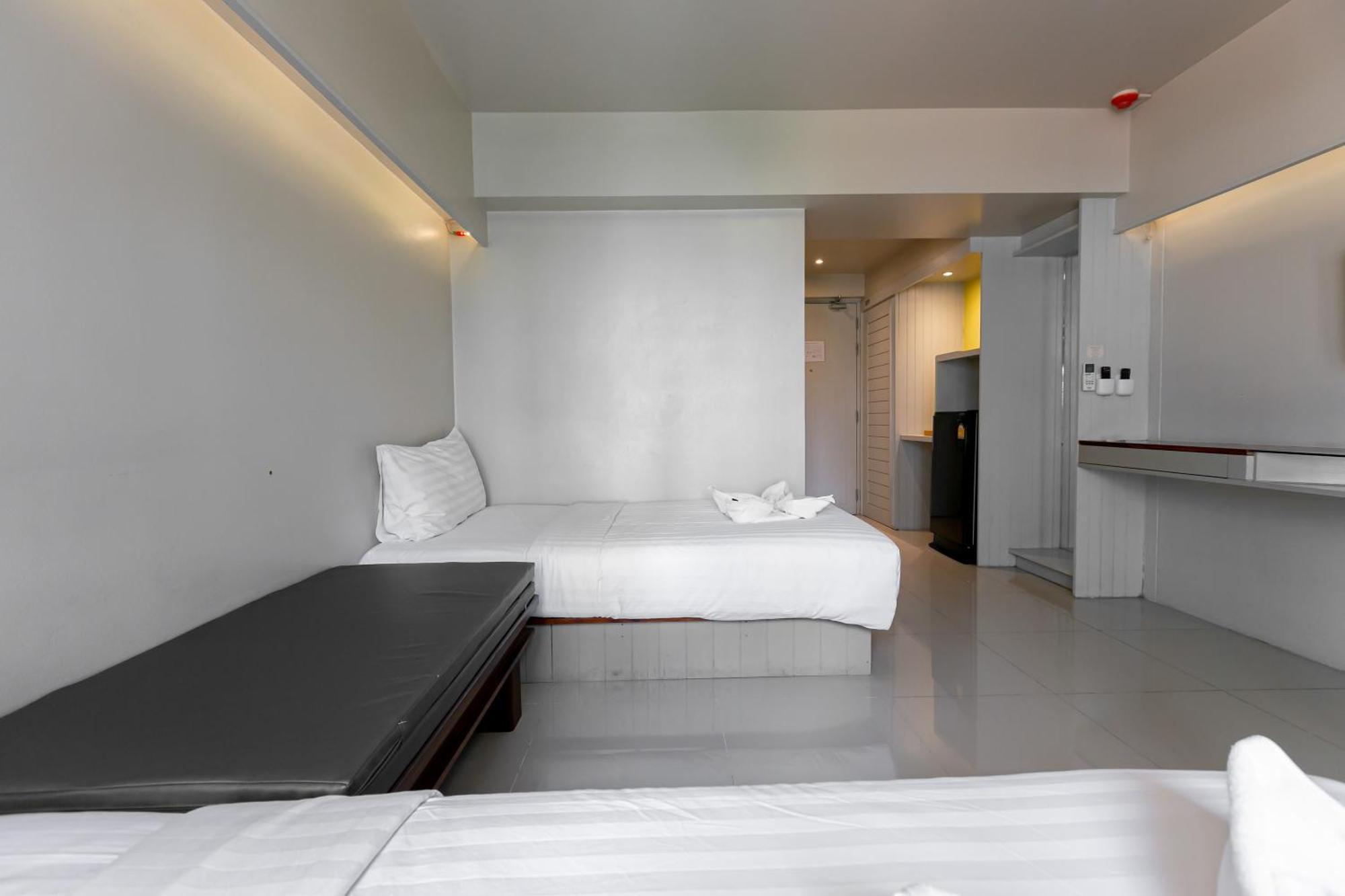 A Room Bangkok Sathorn Ngoại thất bức ảnh