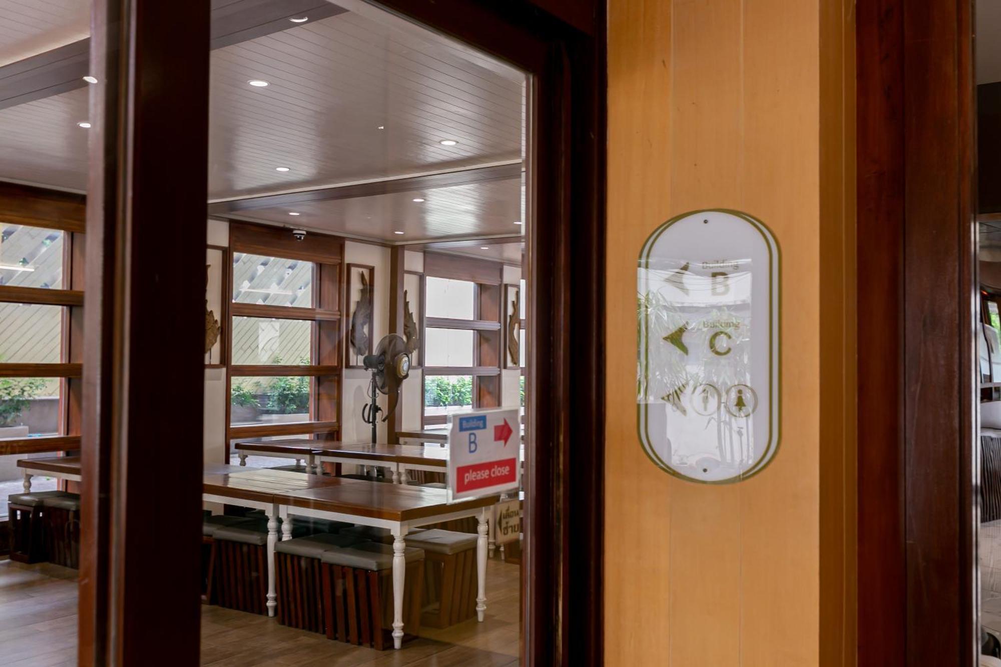 A Room Bangkok Sathorn Ngoại thất bức ảnh