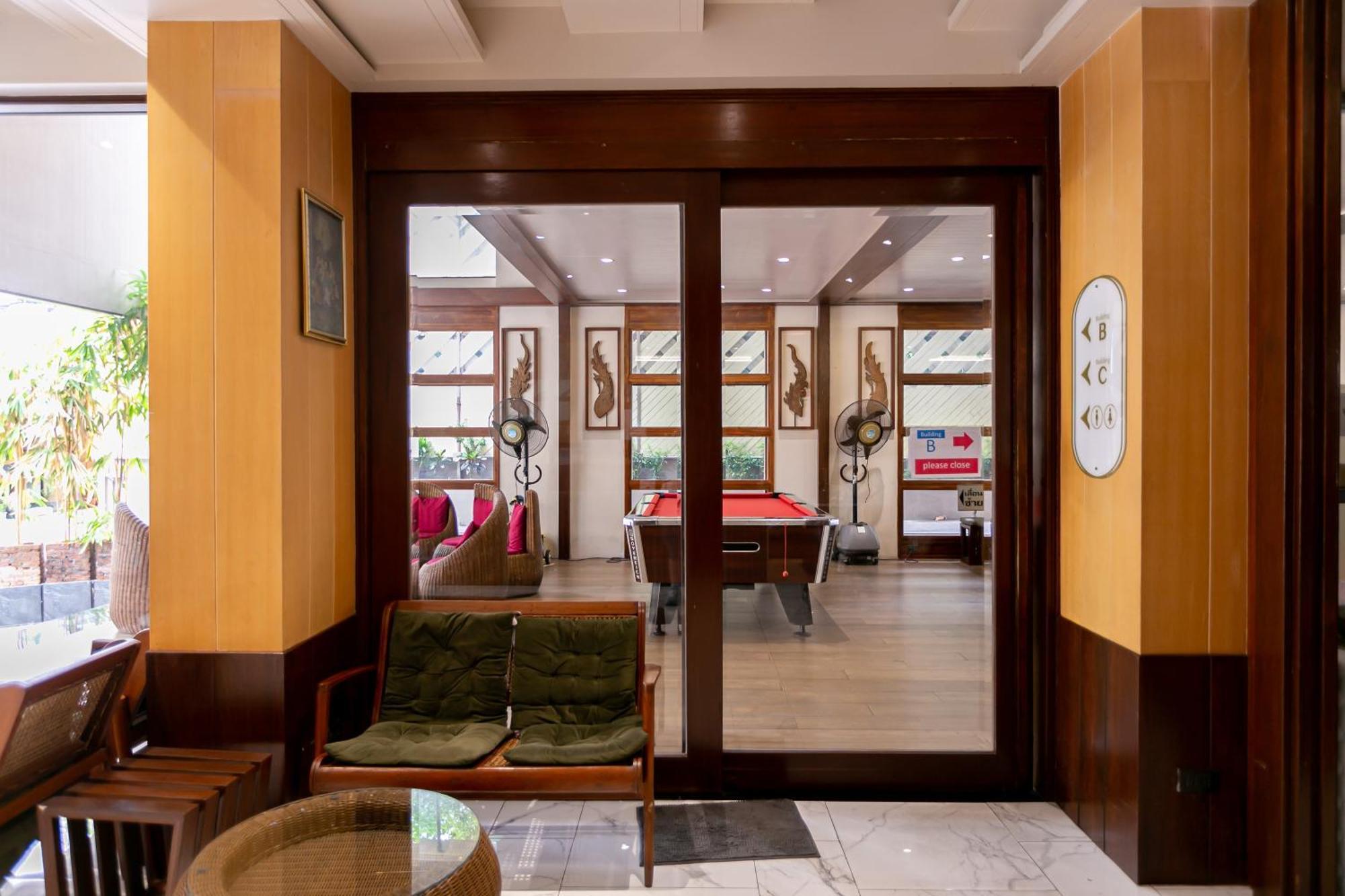 A Room Bangkok Sathorn Ngoại thất bức ảnh