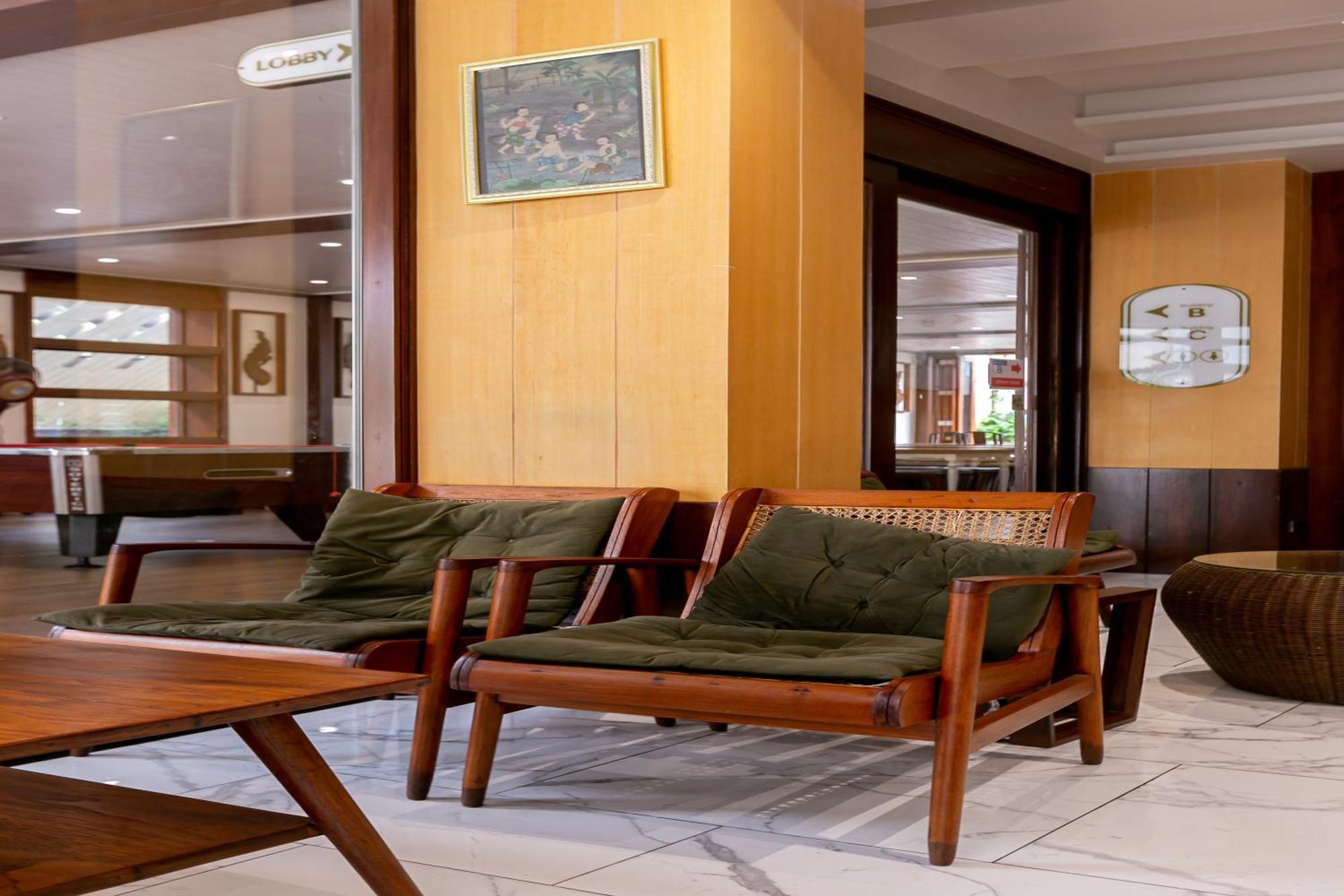 A Room Bangkok Sathorn Ngoại thất bức ảnh